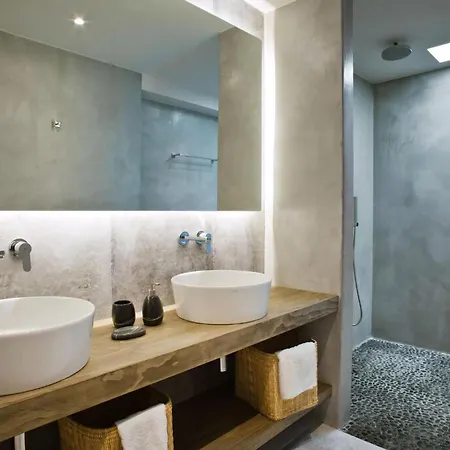Boutique Mykonos Heated Hot-tub Wonderful Views Heart Agia Sofia *